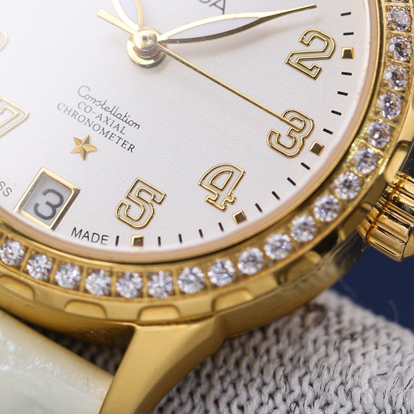 オメガ時計内部構造